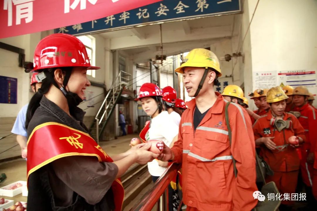 金狮贵宾会·宾至如归-尊贵显赫