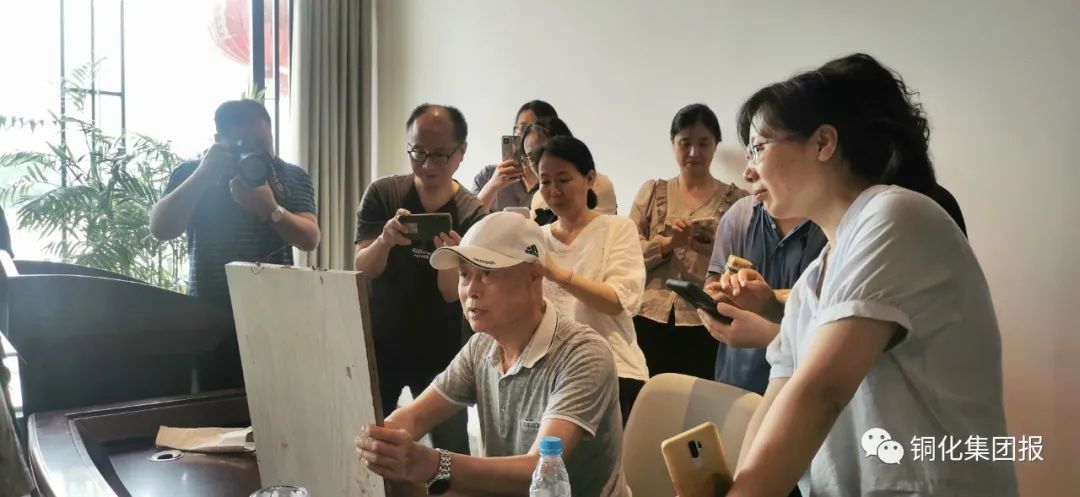 金狮贵宾会·宾至如归-尊贵显赫