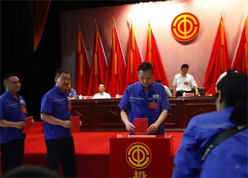金狮贵宾会·宾至如归-尊贵显赫